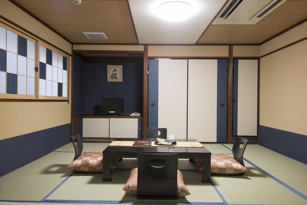 Tenpyo Ryokan Нара Экстерьер фото