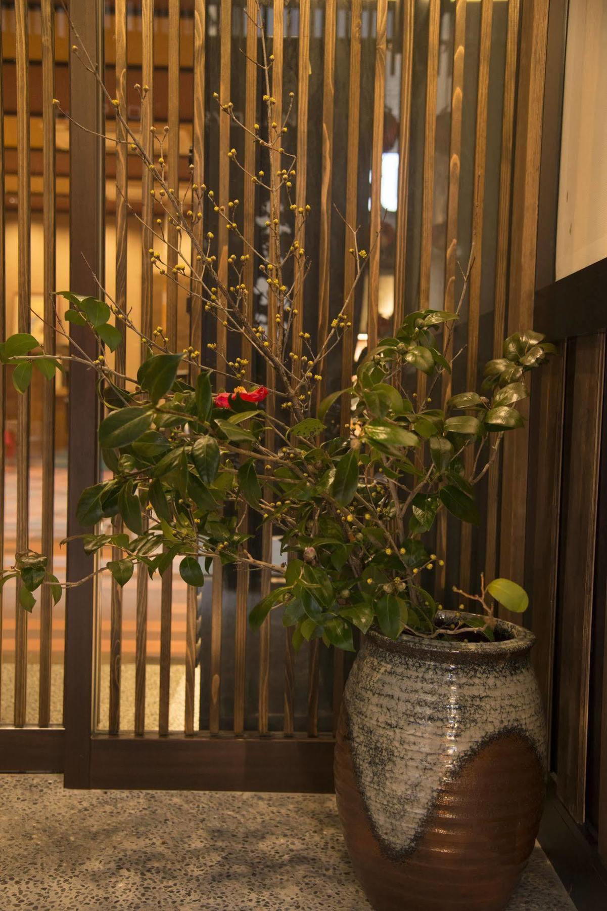 Tenpyo Ryokan Нара Экстерьер фото